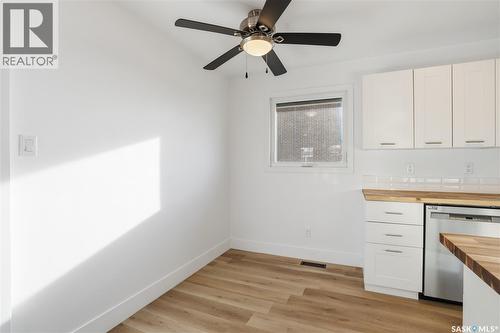 1492 92Nd Street, North Battleford, SK - Indoor Photo Showing Kitchen