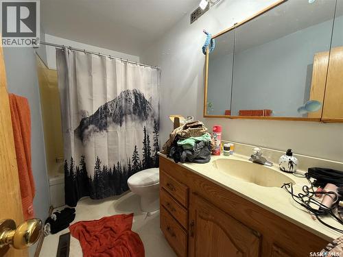 1826 1St Avenue N, Saskatoon, SK - Indoor Photo Showing Bathroom