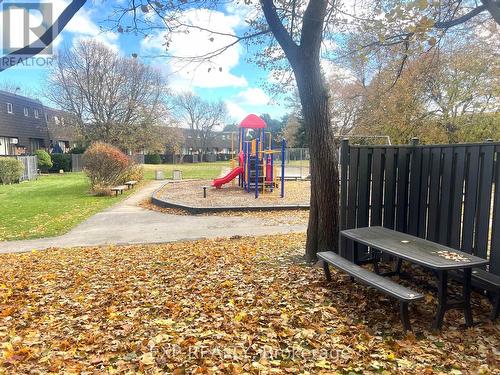 19 Darras Court, Brampton, ON - Outdoor