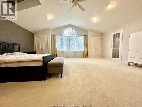 3748 Ouellette Avenue, Windsor, ON - Indoor Photo Showing Bedroom