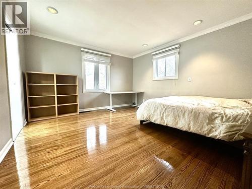 3748 Ouellette Avenue, Windsor, ON - Indoor Photo Showing Bedroom