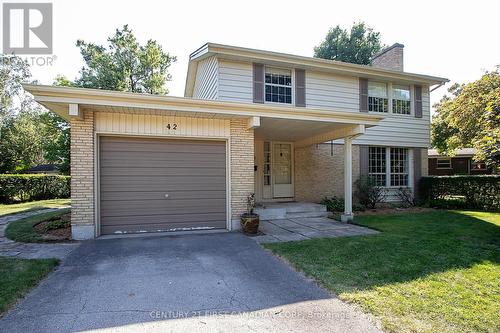 42 Naomee Crescent, London North (North O), ON - Outdoor With Facade