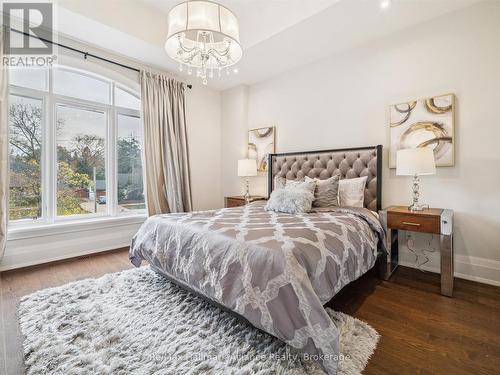 Bedroom 4 - 2032 Deramore Drive, Oakville (Fd Ford), ON - Indoor Photo Showing Bedroom