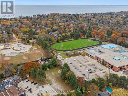 2032 Deramore Drive, Oakville (Fd Ford), ON - Outdoor With View