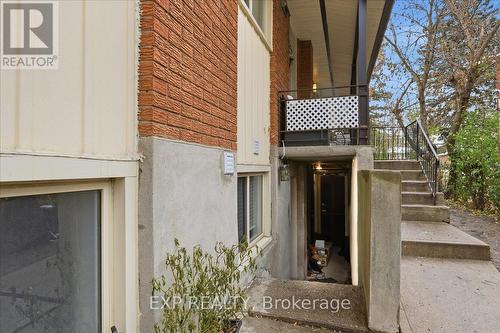 72 Barbara Crescent, Kitchener, ON - Outdoor