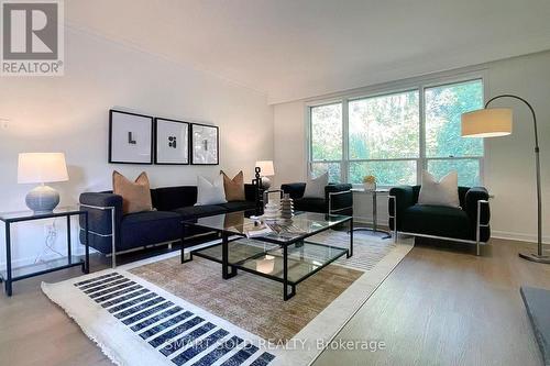 81 Maxome Avenue, Toronto, ON - Indoor Photo Showing Living Room