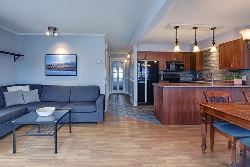 732 Ch. des Éperviers  Piedmont, QC J0R 1R3