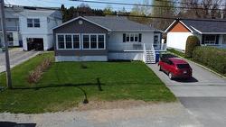 137 Ch. des Bois-Francs E.  Thetford Mines, QC G6G 6G7