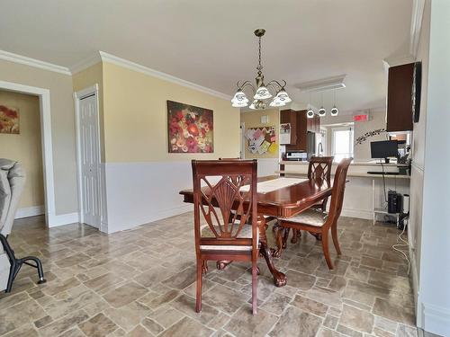 Dining room - 137 Ch. Des Bois-Francs E., Thetford Mines, QC - Indoor Photo Showing Dining Room