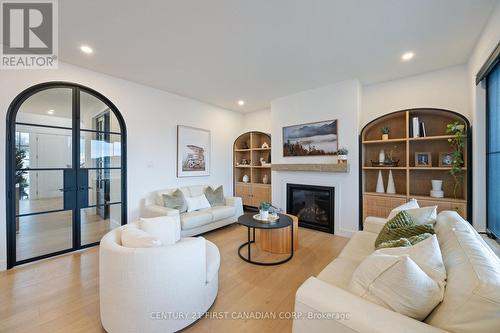 Living Room - 2190 Linkway Boulevard, London South (South A), ON - Indoor Photo Showing Living Room With Fireplace