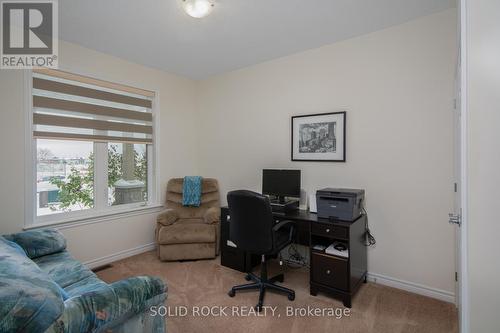 247 Shinny Avenue, Ottawa, ON - Indoor Photo Showing Other Room