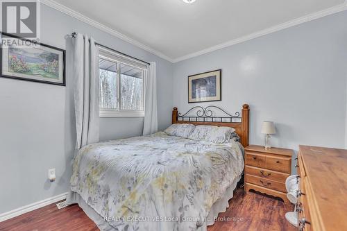 42 Riverbend Road, North Bay (Ferris), ON - Indoor Photo Showing Bedroom