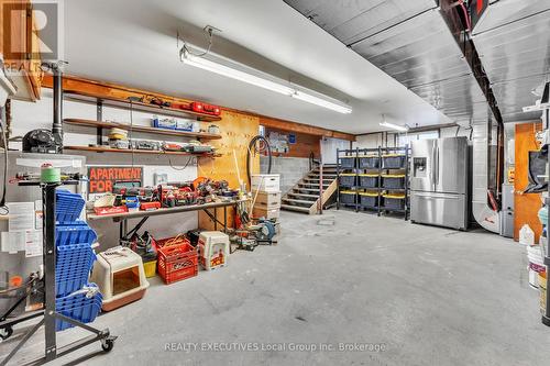 42 Riverbend Road, North Bay (Ferris), ON - Indoor