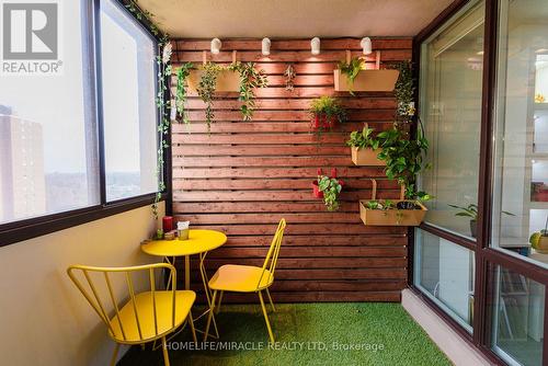 1201 - 714 The West Mall, Toronto, ON - Indoor Photo Showing Other Room