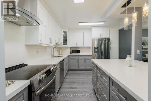 1201 - 714 The West Mall, Toronto, ON - Indoor Photo Showing Kitchen