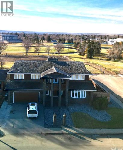 2198 Douglas AVENUE  North Battleford, SK S9A 3M3