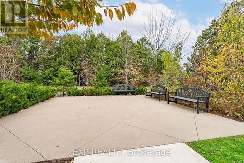 302 - 340 Plains Road E, Burlington, ON - Outdoor