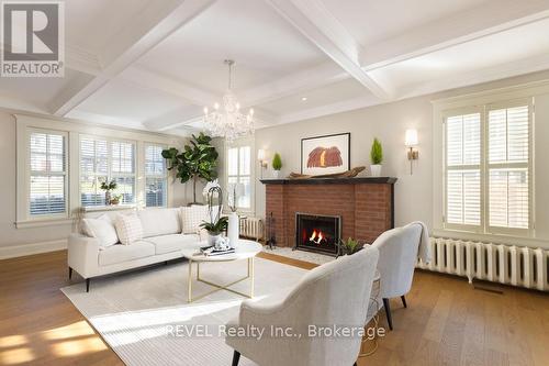 50 Hillcrest Avenue, St. Catharines (Old Glenridge), ON - Indoor Photo Showing Living Room With Fireplace