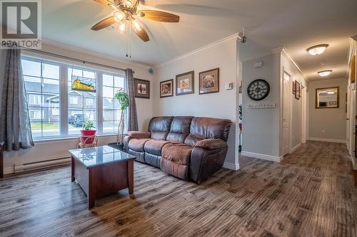 12 Bridgeport Street, Paradise, NL - Indoor Photo Showing Living Room