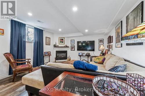 7223 Wellington Rd 51 Road, Guelph/Eramosa, ON - Indoor Photo Showing Living Room With Fireplace