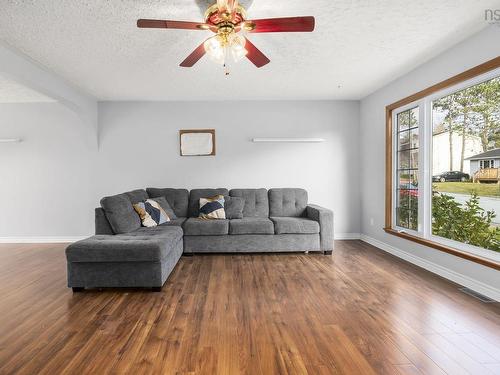 23 Nordic Crescent, Lower Sackville, NS 