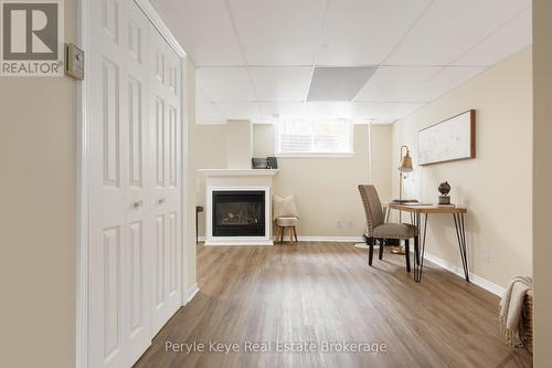 143 Pine Street, Bracebridge (Macaulay), ON - Indoor With Fireplace