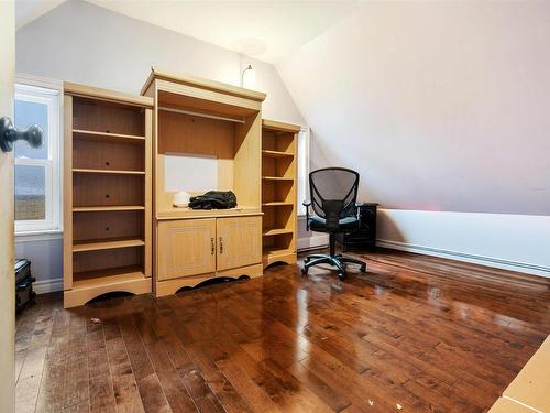 230 Victoria Street E, Amherst, NS 