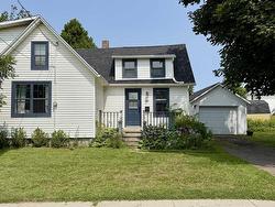 407 Willow Avenue  Summerside, PE C1N 2B4