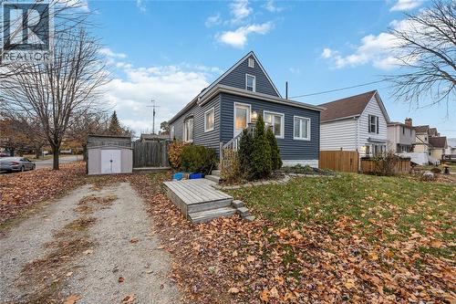 856 Devine Street, Sarnia, ON - Outdoor