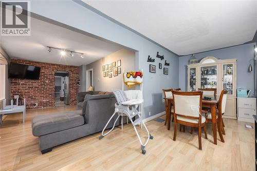 856 Devine Street, Sarnia, ON - Indoor