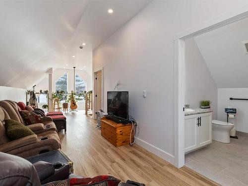 13512 Highway 3, Dayspring, NS 