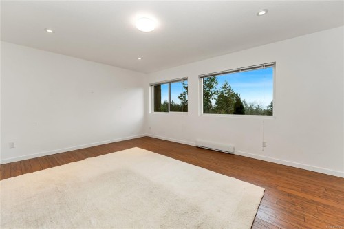 5198 Beckton Rd, Saanich, BC 