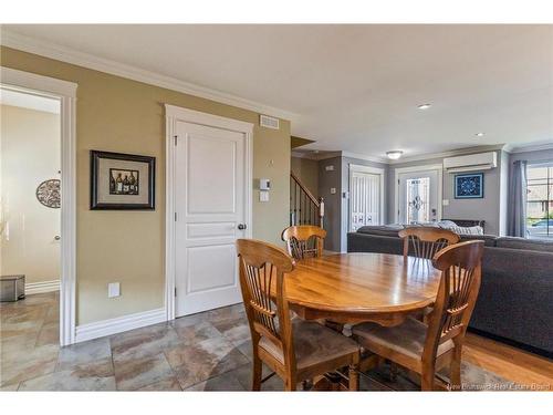 71 Lakeburn Ave, Dieppe, NB 