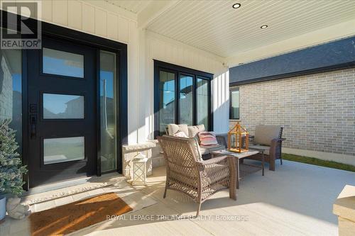 662 Ketter Way, Plympton-Wyoming (Plympton Wyoming), ON - Outdoor With Deck Patio Veranda With Exterior