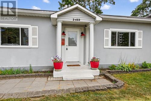 2822 RICHMOND ROAD  Ottawa, ON K2B 6S5