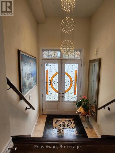 121 Allegra Drive, Wasaga Beach, ON - Indoor Photo Showing Other Room