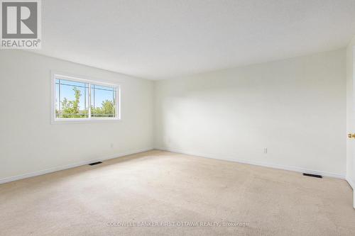 508 Pepperville Crescent, Ottawa, ON - Indoor Photo Showing Other Room