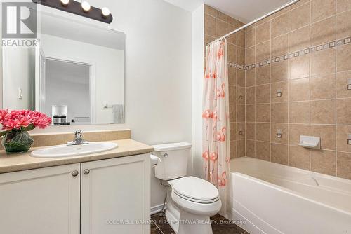 Main Bathroom on 2nd Level - 508 Pepperville Crescent, Ottawa, ON - Indoor Photo Showing Bathroom