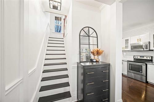 149 Campbell Street, Winnipeg, MB - Indoor