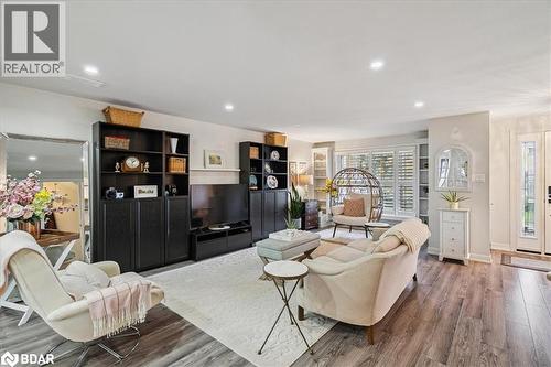 2070 Brant Street Unit# 4, Burlington, ON - Indoor Photo Showing Other Room