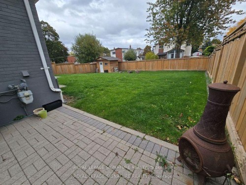1228 Canvey Crescent, Mississauga, ON - Outdoor With Backyard