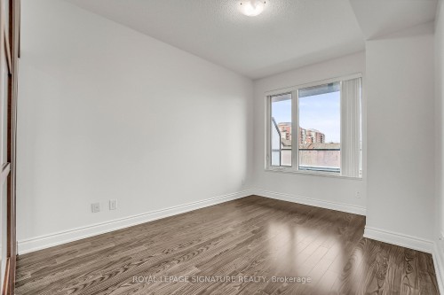 520-277 South Park Road, Markham, ON - Indoor Photo Showing Other Room