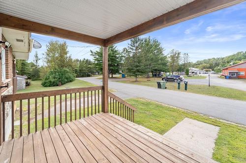 Balcony - 541 Rue Des Aulnes, Namur, QC - Outdoor With Deck Patio Veranda With Exterior