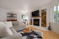 3-492 Place des Ancêtres  Sainte-Anne-Des-Plaines, QC J5N 0N8