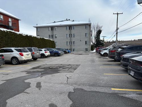 Stationnement - 3-492 Place Des Ancêtres, Sainte-Anne-Des-Plaines, QC - Outdoor
