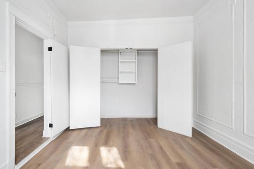 Chambre à coucher - 5489 Rue St-Urbain, Montréal (Le Plateau-Mont-Royal), QC - Indoor Photo Showing Other Room