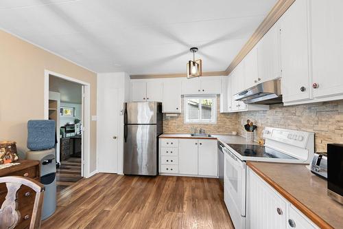 Kitchen - 66 Rue Jacqueline, Saint-Jean-Sur-Richelieu, QC - Indoor Photo Showing Kitchen