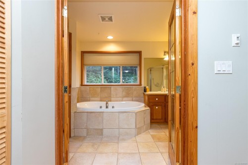 1291 Boulderpath Rd, Metchosin, BC 