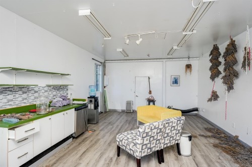 1899 John Rd, North Saanich, BC 