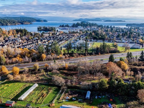 1899 John Rd, North Saanich, BC 